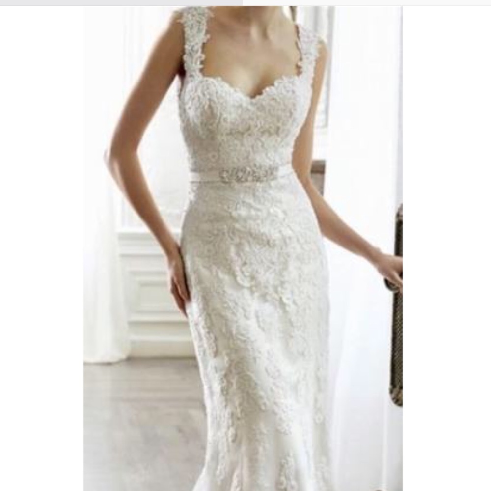 Maggie Sottero Wedding Dress